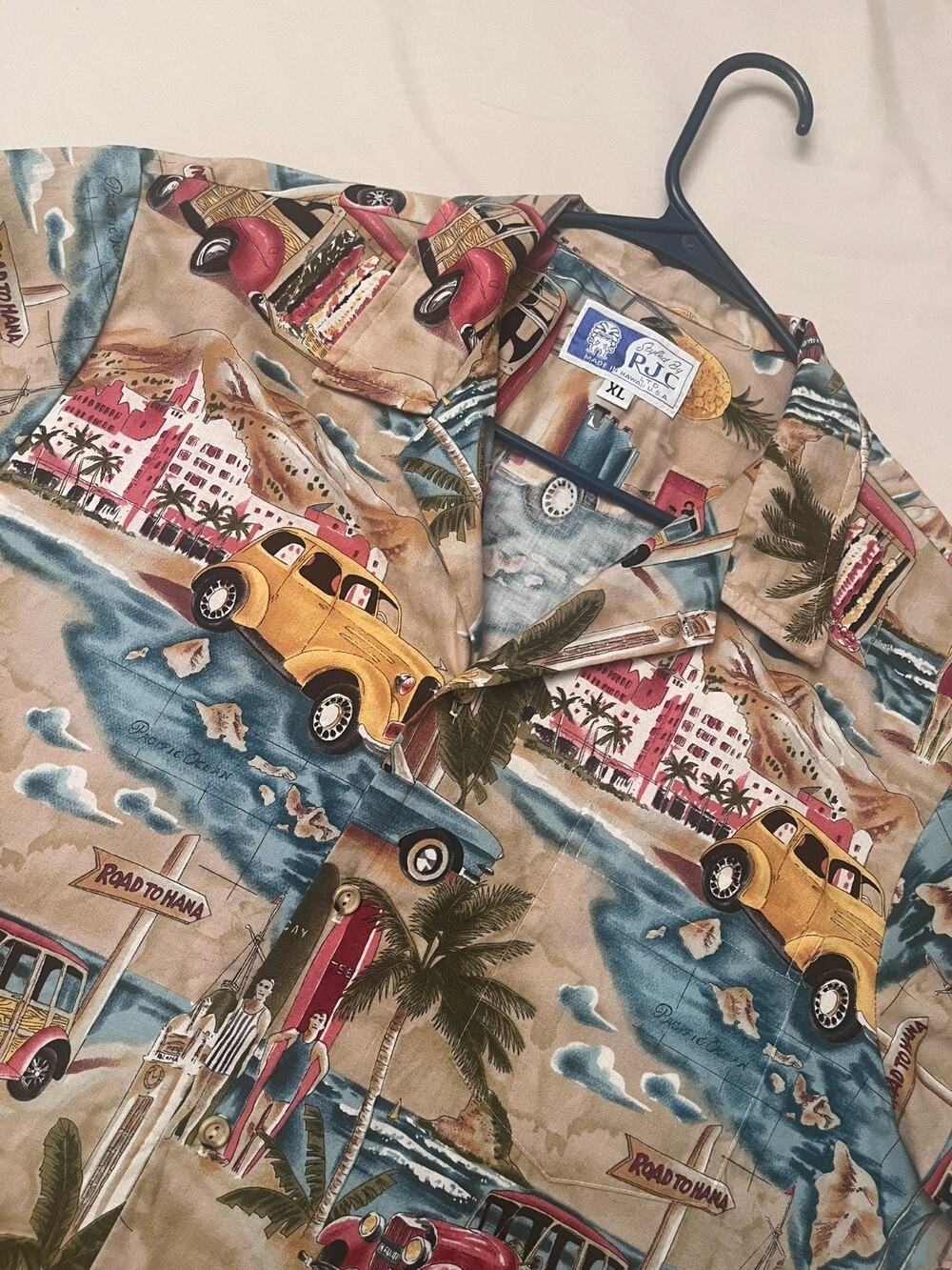 Vtg RJC Ltd Hawaiian Shirt Size XL USA Made Camp Aloha Tower Mens Resort Palm